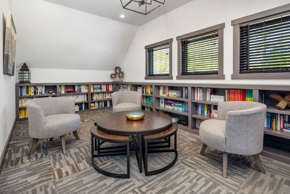 125 Commerce Way, Marshfield, MA 02050